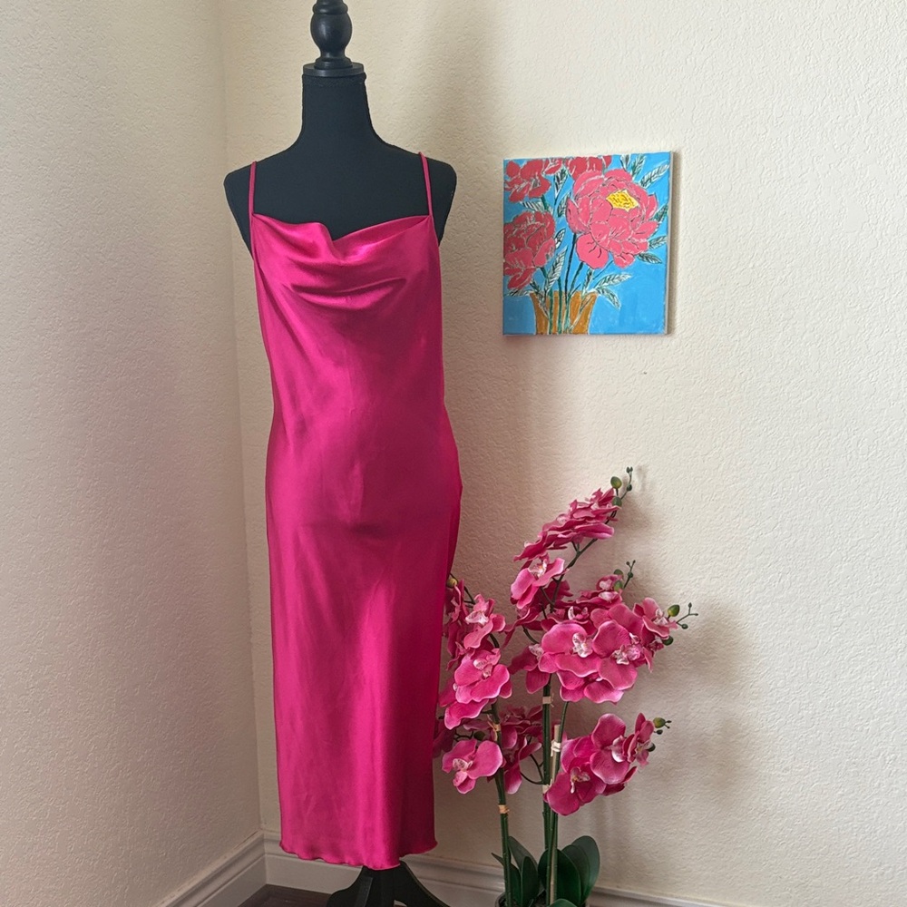 Bebe: Elegant Pink Satin Slip Dress - Picture 2 of 7
